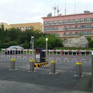 中直式道闸 中直式道闸
